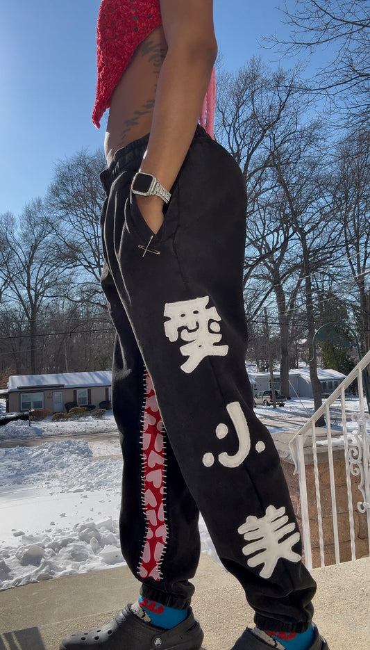 Amore Cucito Pants (Stitched Love)